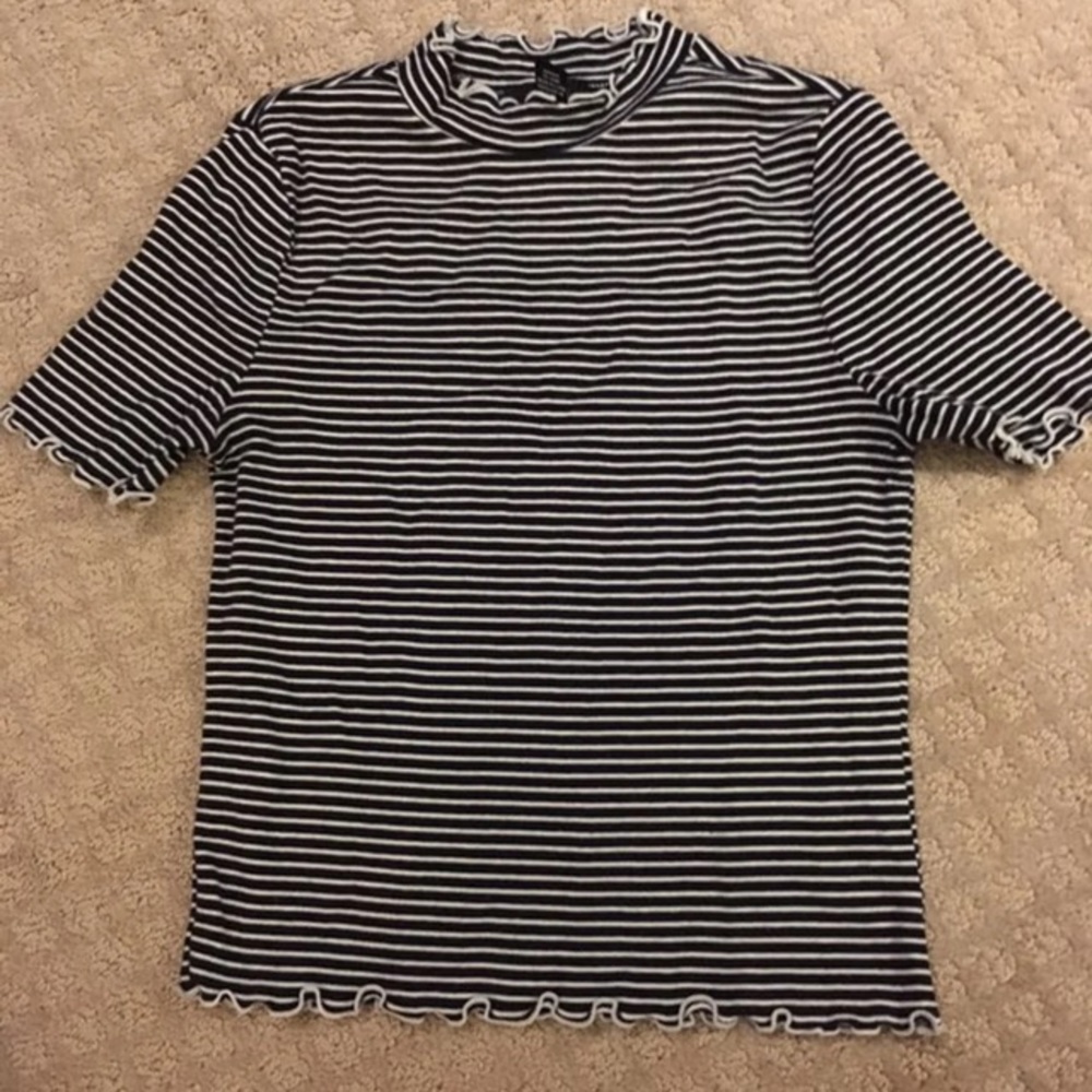 Lettuce edge shirt